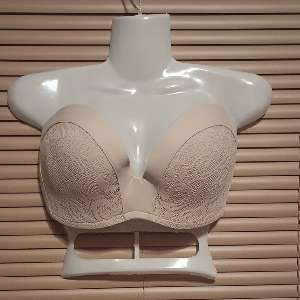 Strapless Elegant Lace Beige Bra